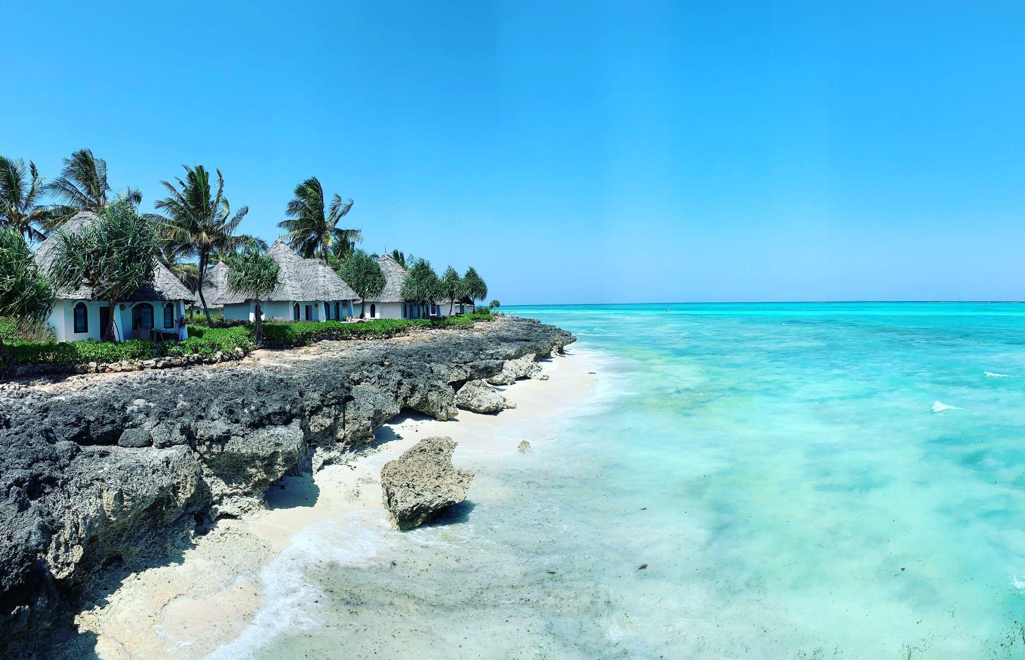 Image of a rocky beach in Zanzibar which can be a relaxing dream destination.